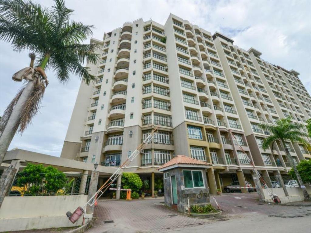 Century Suria Service Apartment - Private Residential 1 Langkawi Exterior photo